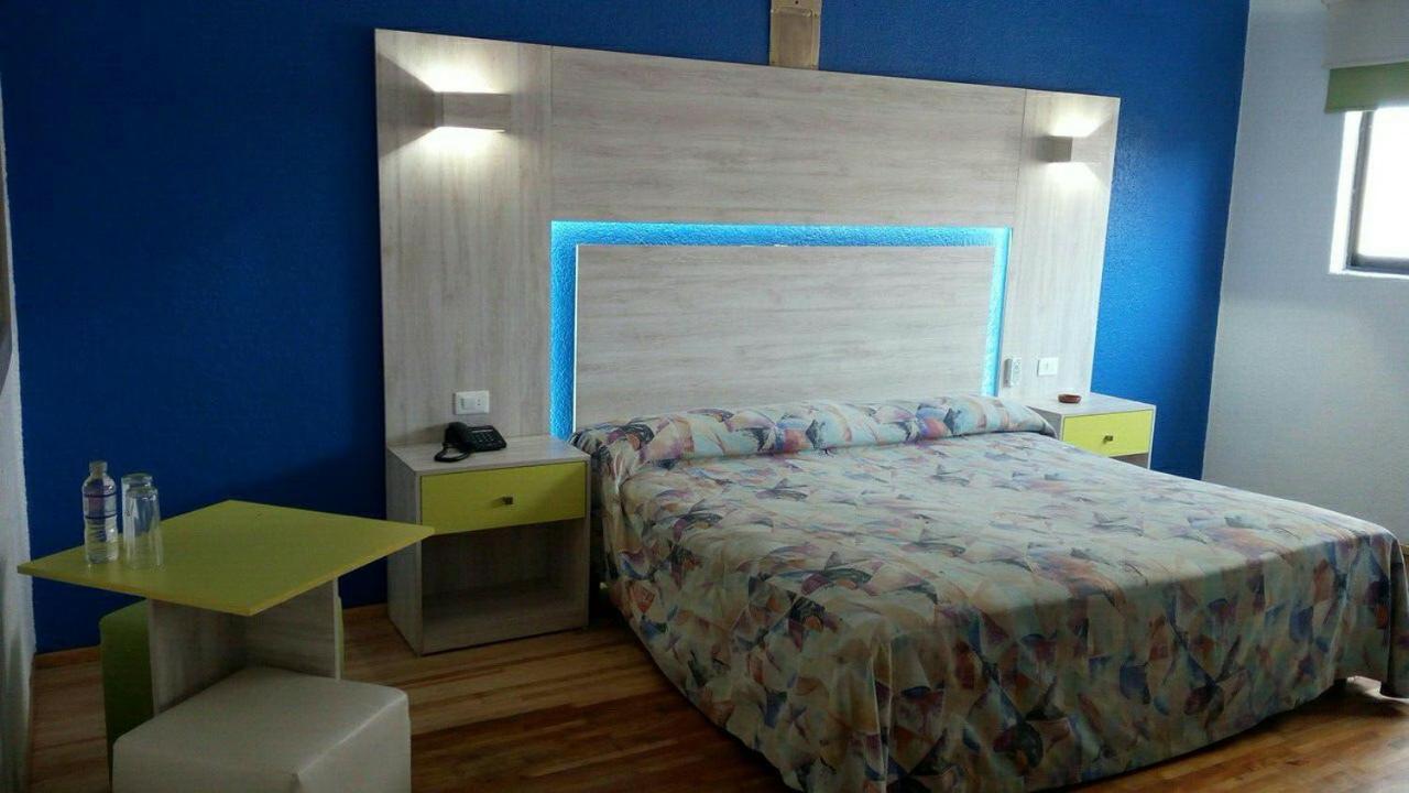 Hotel Gilbert Мексико Сити Екстериор снимка