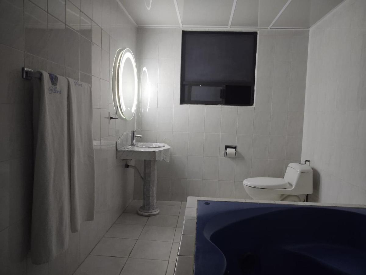 Hotel Gilbert Мексико Сити Екстериор снимка